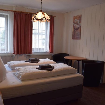 Landhotel "Lichte Aue" Lichtenau Stutzengrun Екстериор снимка